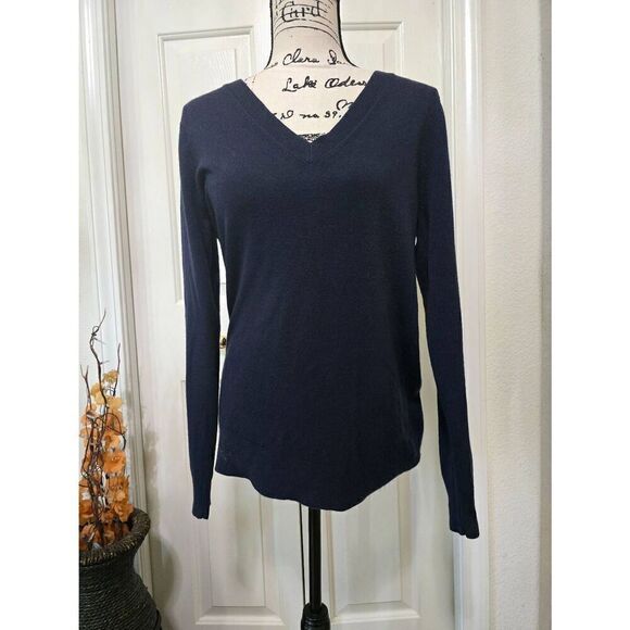 Croft & Barrow Navy Blue V Neck Sweater Size M - Picture 1 of 6